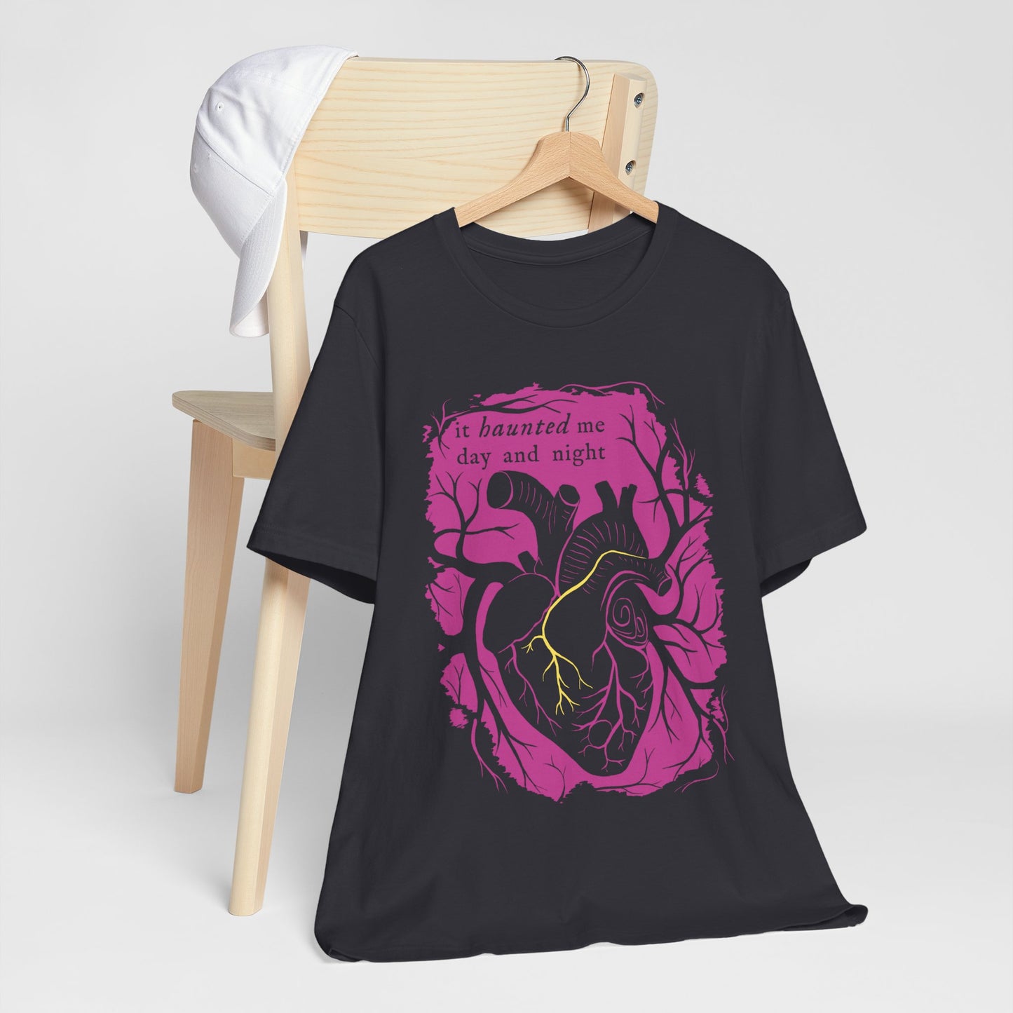 Haunted Heart T-shirt - Fallen