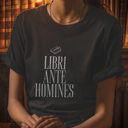 Libri Ante Homines